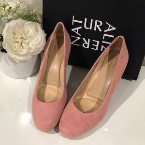 Naturalizer Pink High Heel Shoes